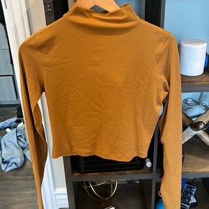 Align mock neck long sleeve
